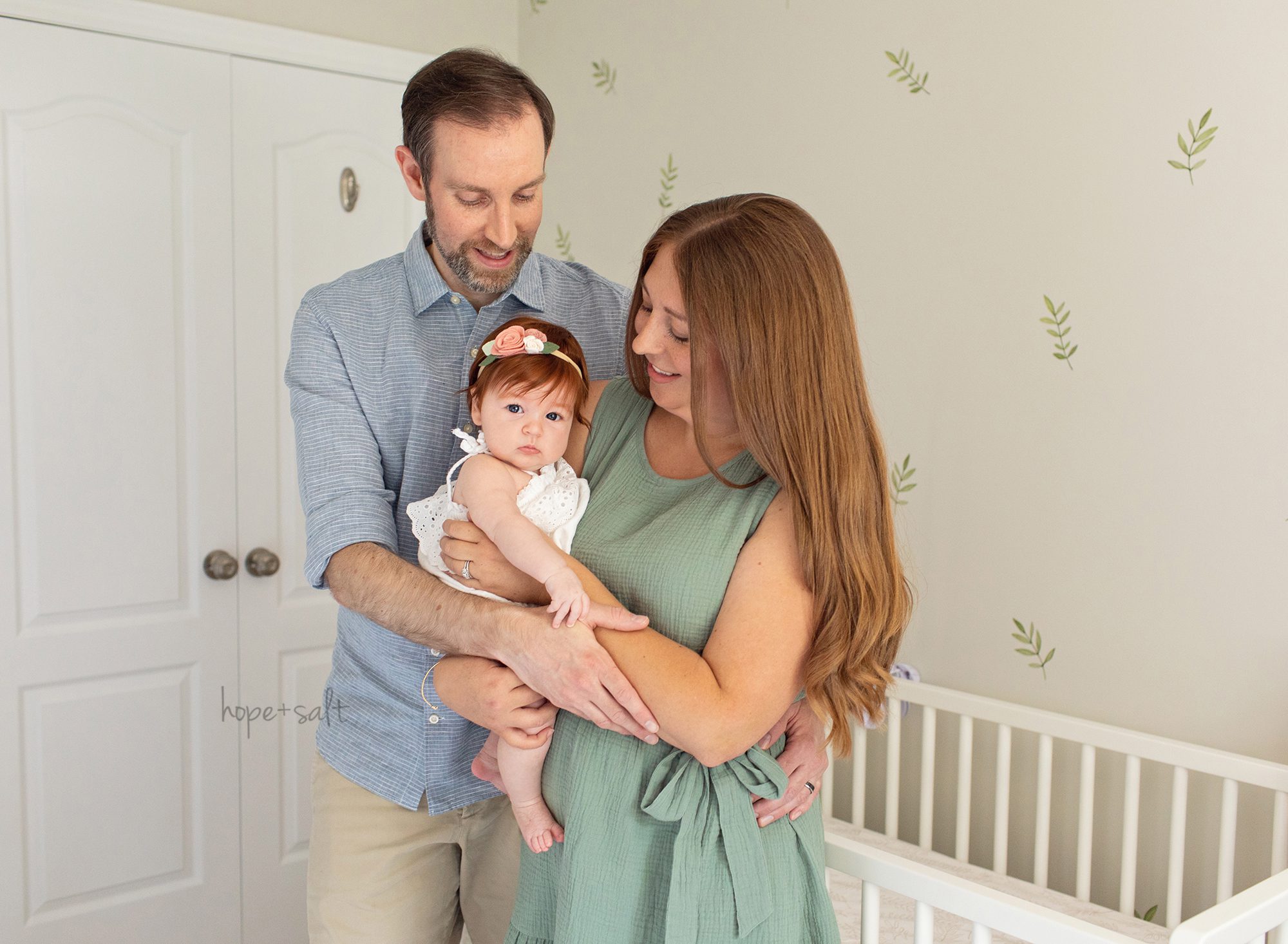 in home family session with 3 month old baby girl I_grimsby newborn photographer